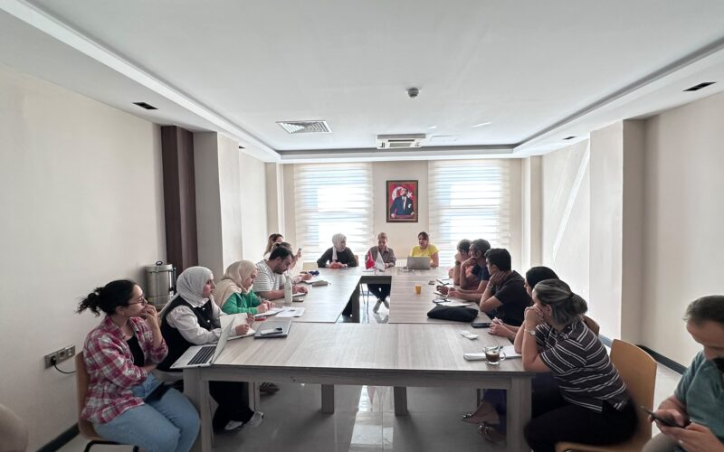 HKÜ Sağlık Bilimleri Fakültesinde Kalite ve Akreditasyon Çalışmaları Ele Alındı